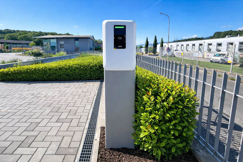 colonnina ricarica auto elettriche